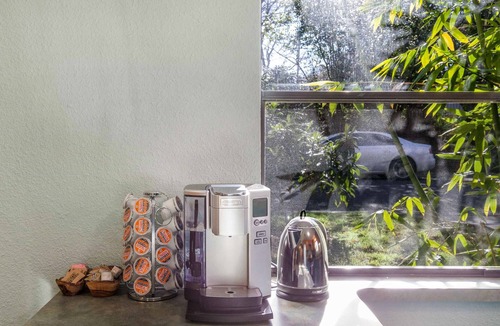 Cherrywood Apartment | Chill in Cherrywood close to UT, Downtown, Restaurants
