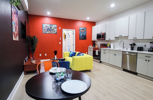 East Parkside Apartment | Chill in Style Anime Themed Escape