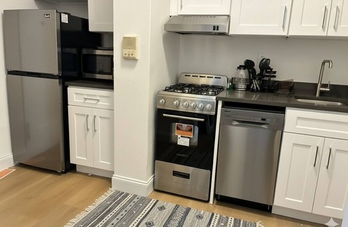 Greenwich Village Apartment | Chill in the Village