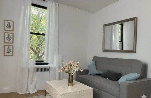 Greenwich Village Apartment | Chill in the Village