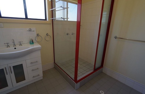 Basin View House | Chill Out the Basin by Jervis Bay Breaks