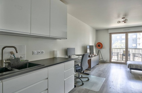 Universite Apartment | Chill & Work 💻 au Pied de La Défense