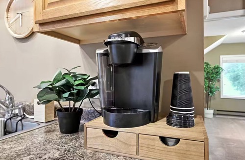 Maple Lake Apartment | Chill Zone Deluxe