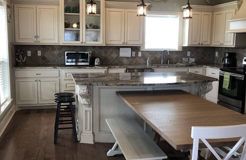 Port Bolivar House | Chillin Beach at Crystal Beach, 976 Stingaree