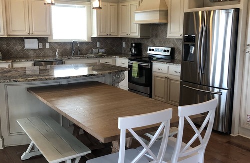 Port Bolivar House | Chillin Beach at Crystal Beach, 976 Stingaree