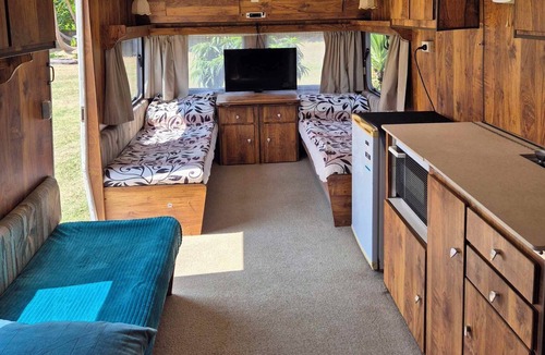 Te Kaha RV Rental | Chillin n Grillin