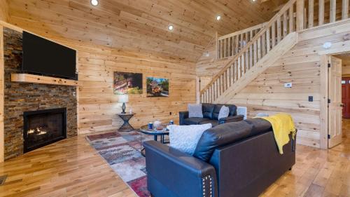 White Oak Lodge House | Chill’n in the Smokies by AvantStay