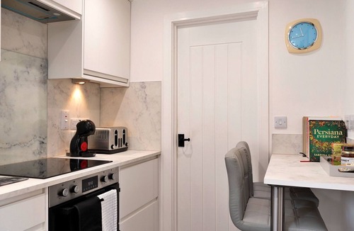 Chilton Foliat House | Chilton Cottage by Interhome