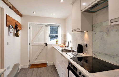 Chilton Foliat House | Chilton Cottage by Interhome