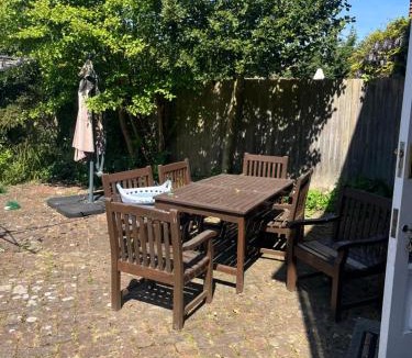 Sittingbourne House | Chilton Manor House