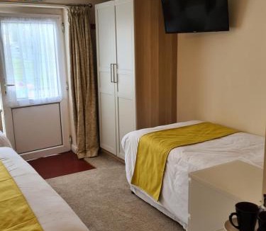 Worth Bed & Breakfast | Chilton Villa B&B