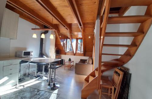 Pla de l'Ermita Apartment | Chimenea y piscina-Dúplex perfecto para todo el año - Herbasabina 4