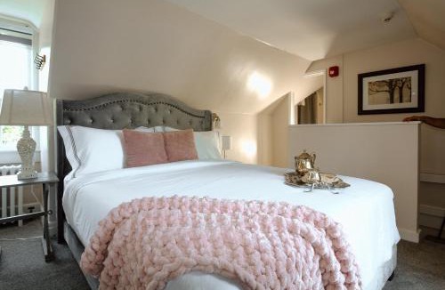Lambertville Bed & Breakfast | Chimney Hill Estate Inn