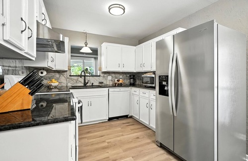 Abilene House | Chimney Wood Hacienda – Your Abilene Home Away