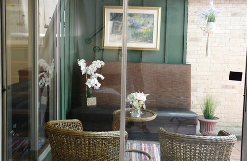 Clodine House | China Town/ Sugar Land/10 beds