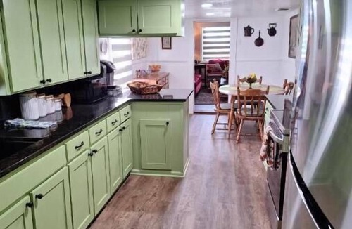 China Spring House | Chinaberry Cottage