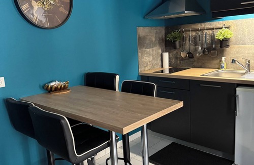 Paroisse Notre-Dame Apartment | Chinatown Dreams by Mimi