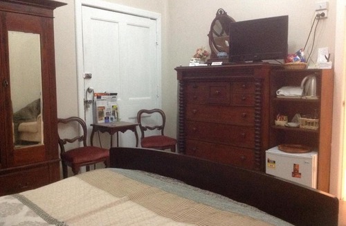 Gilgandra Bed & Breakfast | Chinnock B&B