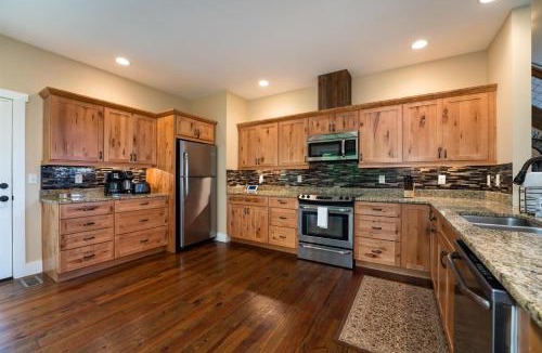 Pisgah Forest House | Chinquapin Cottage