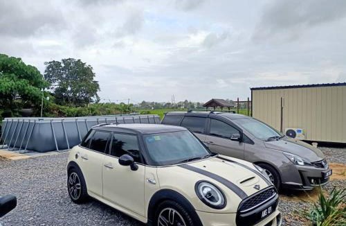 Kampung Banat Bawah Hotel | Chinta chinta cottage kabin 2