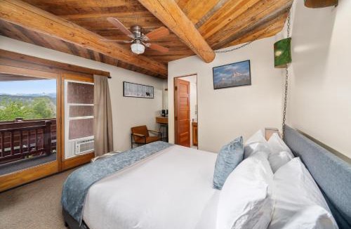 Solar Ranch Resort | Chipeta Lodge