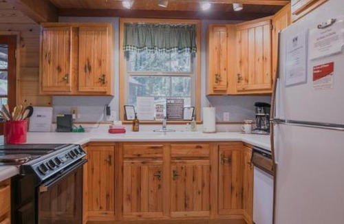 Leavenworth House | Chipmunk Lodge