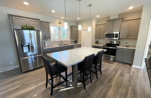 Spring Brook House | Chipper Inn @ Spring Brook Resort