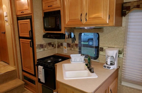 Chippewa Bay Cottage | Chippewa bay camper