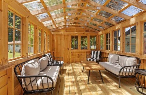 Chippewa Lake House | Chippewa Bluffs Resort - 2BR 2BA Cabins
