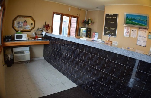 Mount Pleasant Hotel | Chippewa Motel