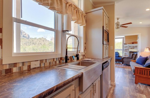 Portal Cabin | Chiricahua Birding Cabin By Cave Creek Canyon!