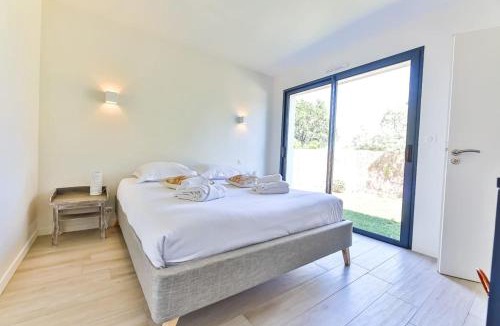 Bois-de-Cene House | Chiron Reculeau - Piscine - Wifi