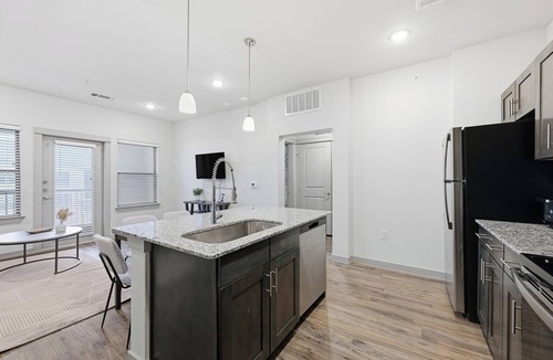 Cleburne Apartment | Chisholm Trace 1233 I Spacious 1 Bed 1 Bath