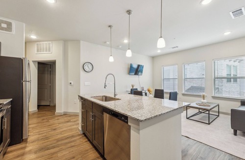 Cleburne Apartment | Chisholm Trace 827 I Comfy 2 Bed 2 Bath