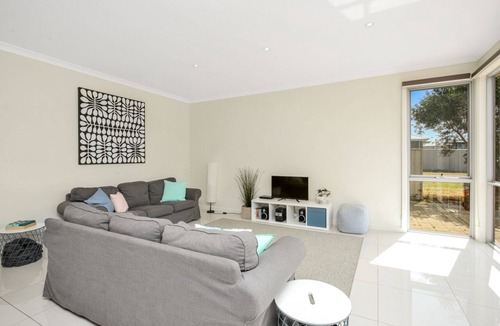 Hayborough House | Chiton Rocks Beach House