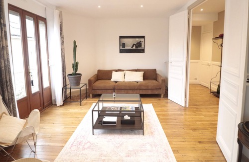 Epernay Apartment | Chloé & Ambroise