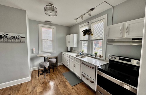 Hershey Apartment | Chocolate Avenue Charm