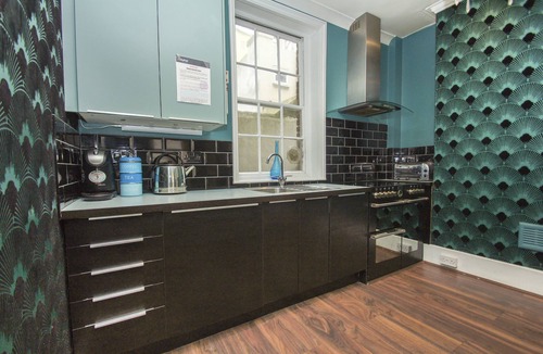 Brighton City Centre House | Chocolate Box Central by Brighton Holiday Lets