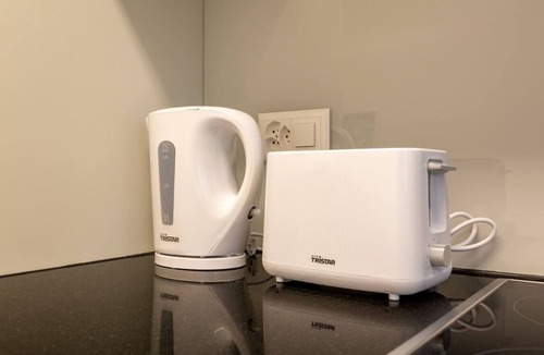 Horgen District Apartment | Chocolate Suite - free parking