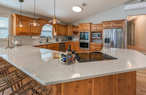 Clinton House | Choctaw Bay Getaway ~ lakefront + pool
