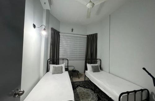 Mantin Apartment | Chomey Homestay