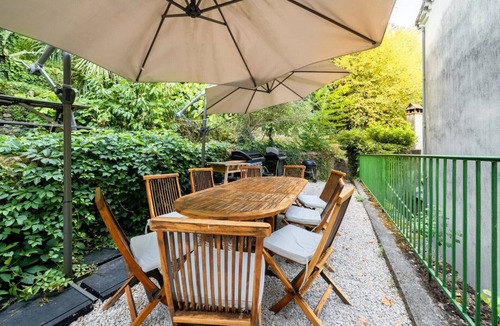 Vals-les-Bains Apartment | “Chopin” Apartment with Mountain View, Shared Pool, and Wi-Fi