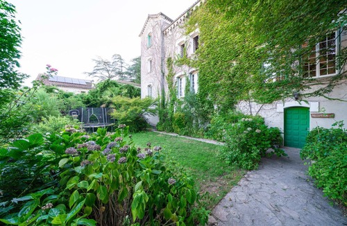 Vals-les-Bains Apartment | “Chopin” Apartment with Mountain View, Shared Pool, and Wi-Fi