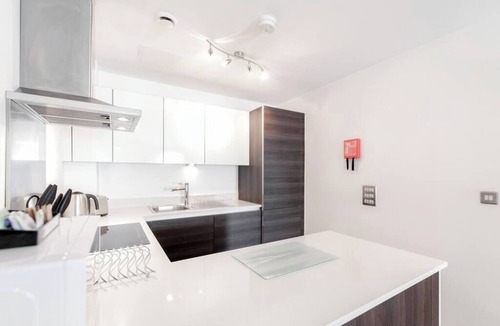 Wimbledon Apartment | Chorus - 1 bedroom apartment