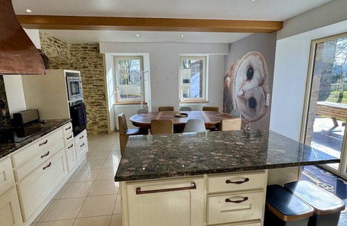 Quibou Cottage | Chouette and Hibou 30pers 2 Cottage : jacuzzi