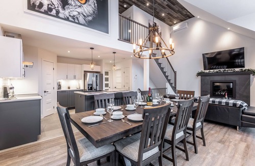 Saint-Faustin-Lac-Carre Ski Chalet | Chouette Chalet