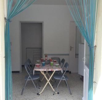 Salses-le-Chateau House | Chouette coquette