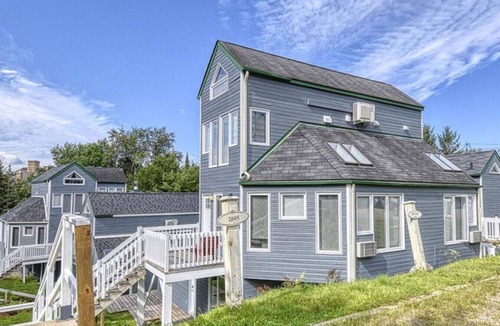 Mont-Tremblant Pedestrian Village Condo | Chouette Tremblant Ski In/Out Pedestrian Village