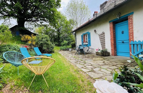 Saint-Mamet-la-Salvetat House | Christine's B&B