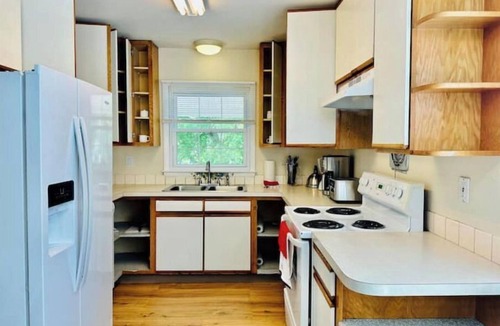 Newark House | Christiana Home